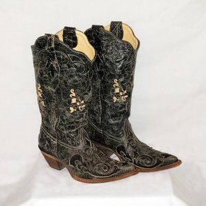 EUC CORRAL Vintage Collection Lizzie